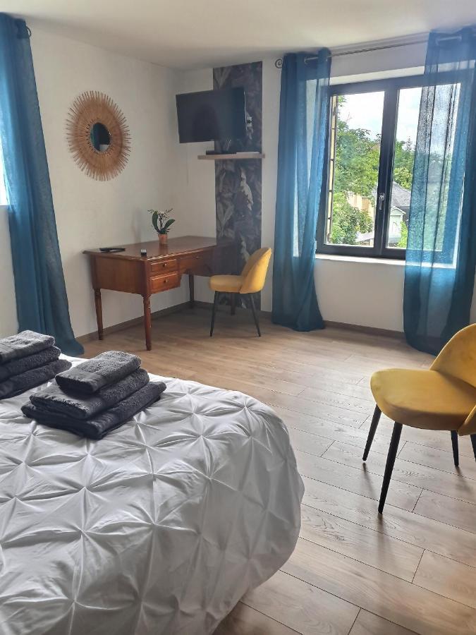 Chambres D'Hote Le Breuil Сарла-ла-Канеда Екстер'єр фото